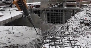Демонтаж монолитного перекрытия в Полысаево - Профессиональная разборка от 840 руб.