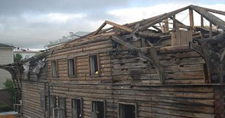 Демонтаж деревянных конструкций в Полысаево - расценки от 1050 рублей - Сварной-Плс