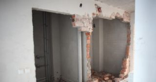 Демонтаж стен Полысаево, цена от 2992 руб.